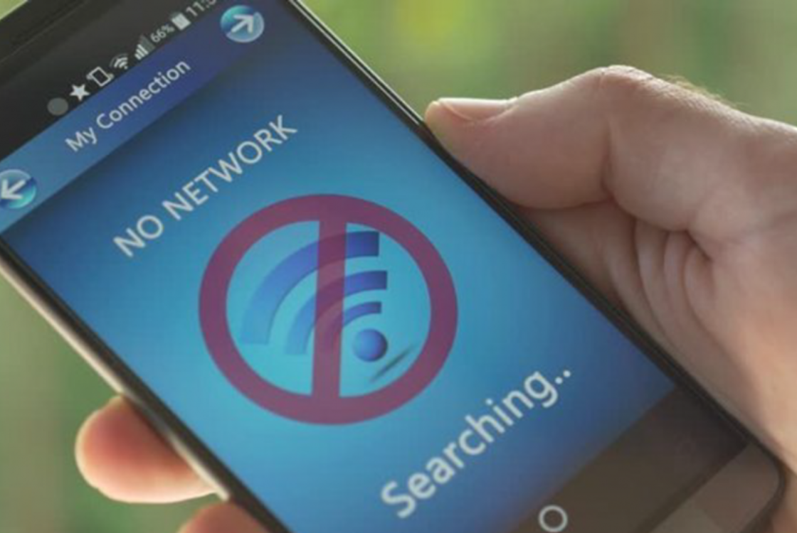 Mesh Wifi Installation Birmingham AL - Smartphone with no WiFi signal